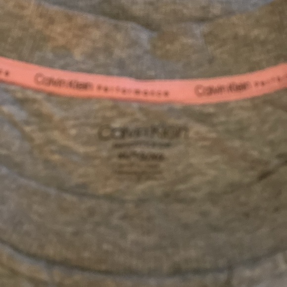 Calvin Klein Sweatshirt - Picture 3 of 3